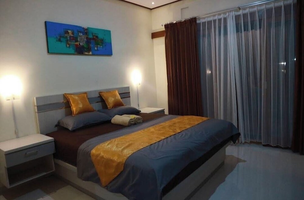 Mailaku House 17/50