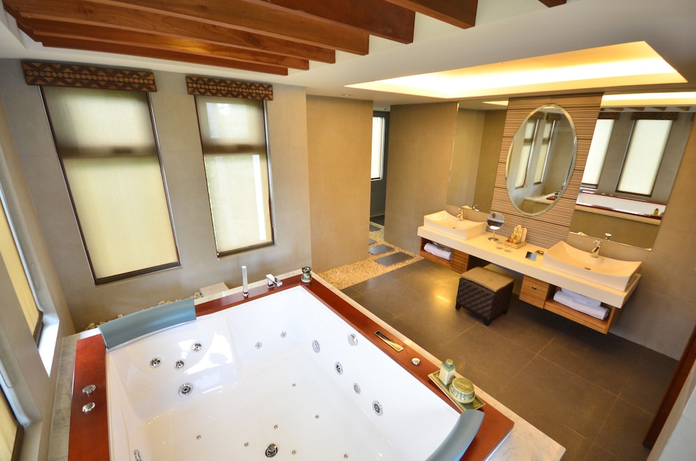 Princesa Garden Island Resort and Spa 50/50