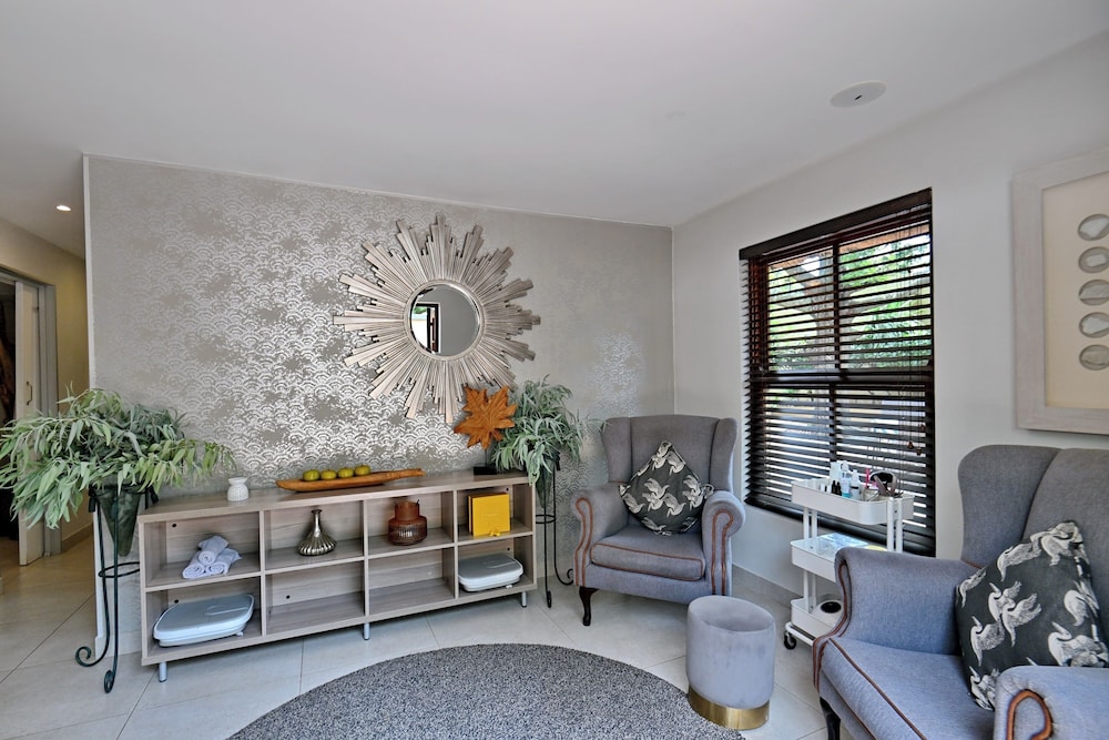 Black Eagle Boutique Hotel And Conferences 21/50