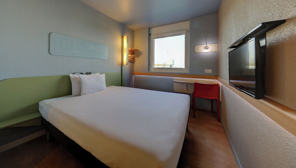 Ibis Budget Zurich Airport 32/69