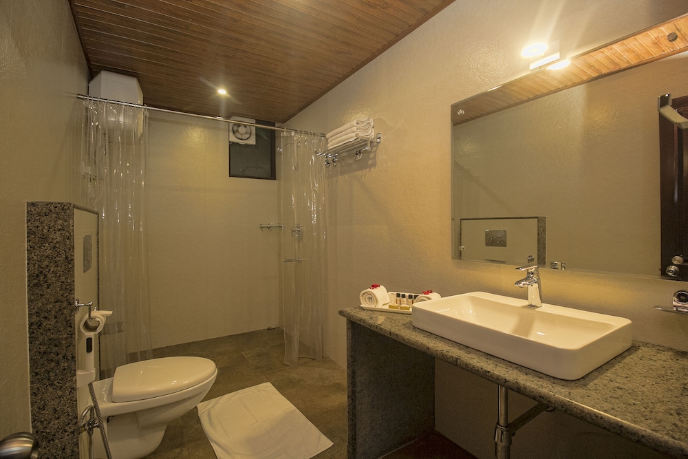 SUMMITTTAKSHANG RESIDENCY,HOTEL AND SPA 6/29
