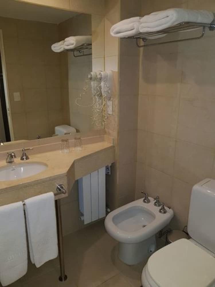 Mil 810 Ushuaia Hotel 65/67