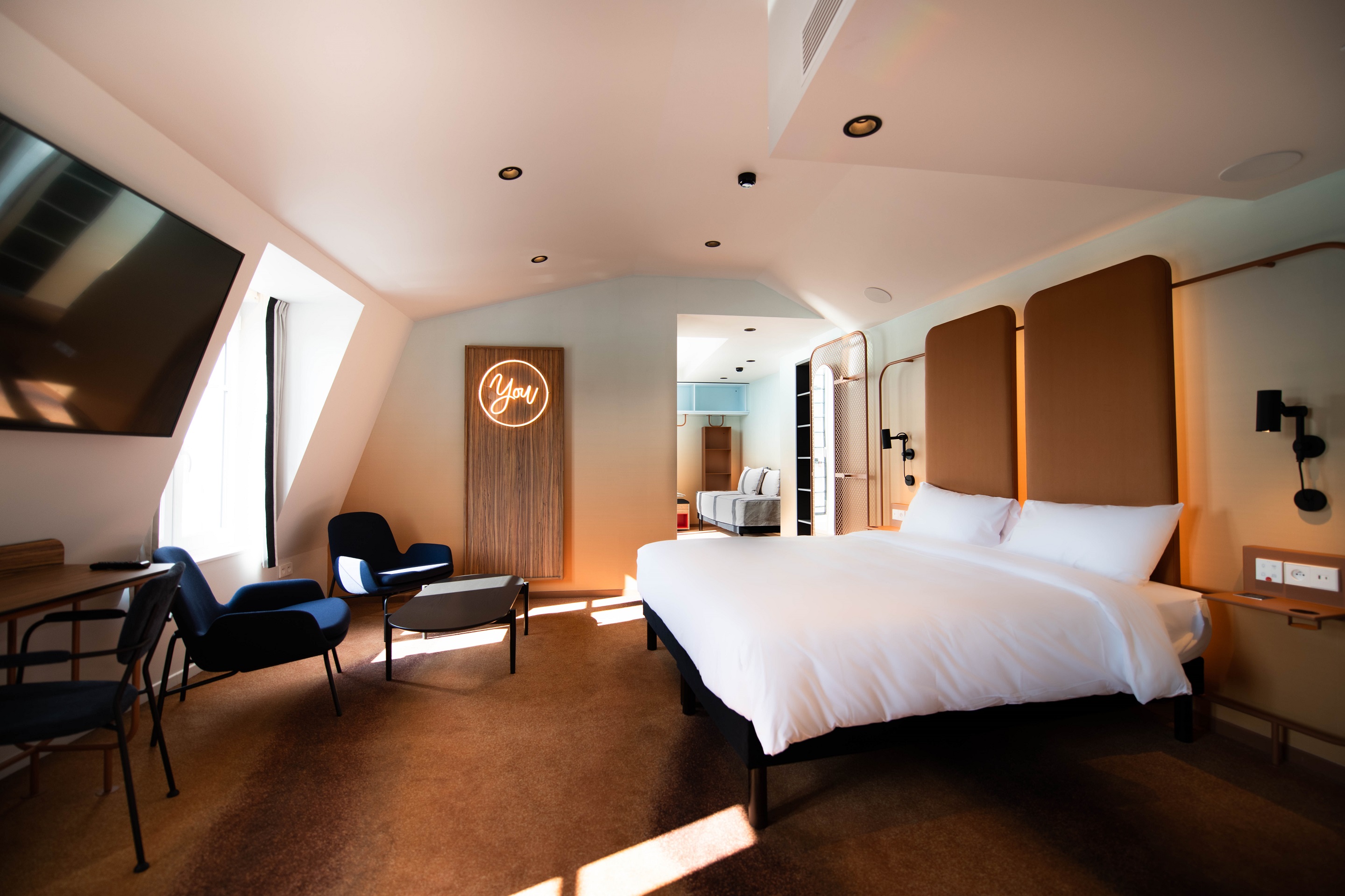 Room, Terrace