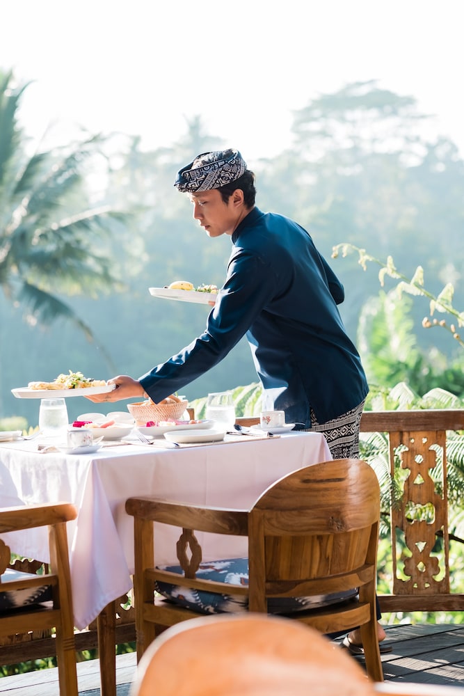 Ubud Valley Boutique Resort 6/64