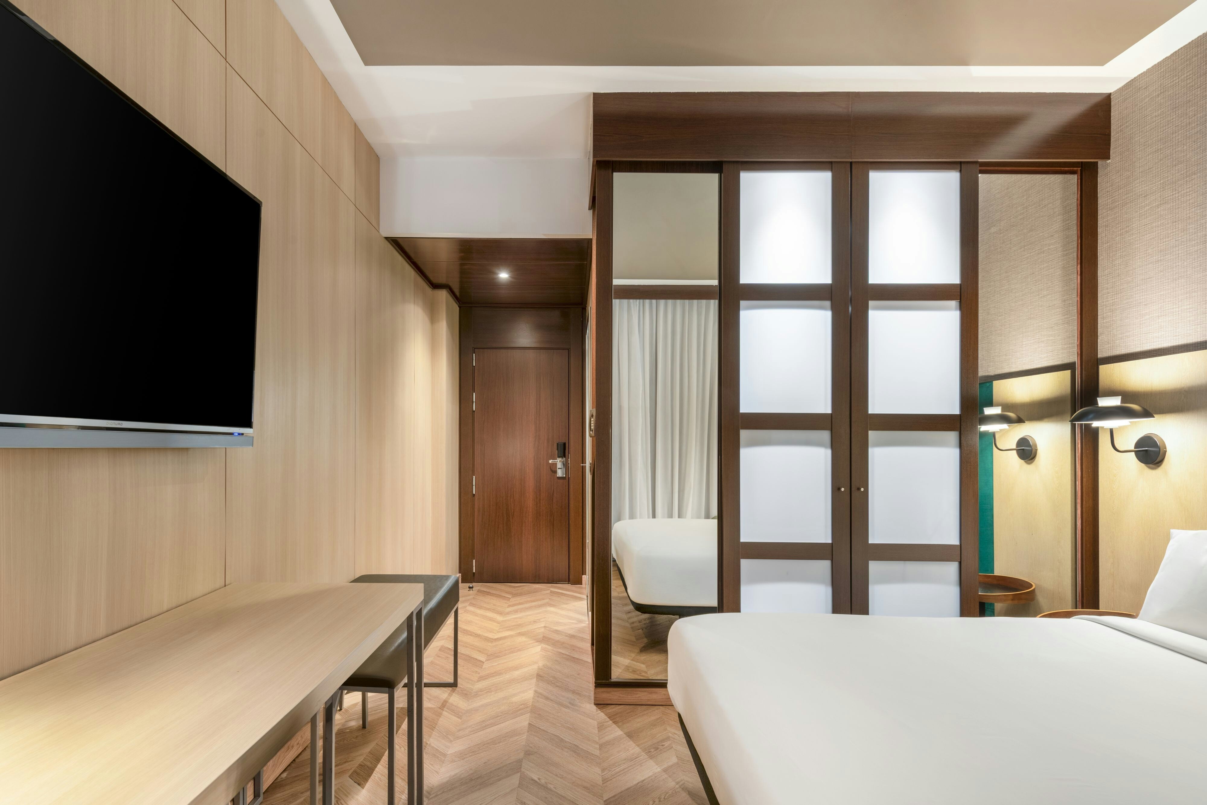 Room, Double Bed