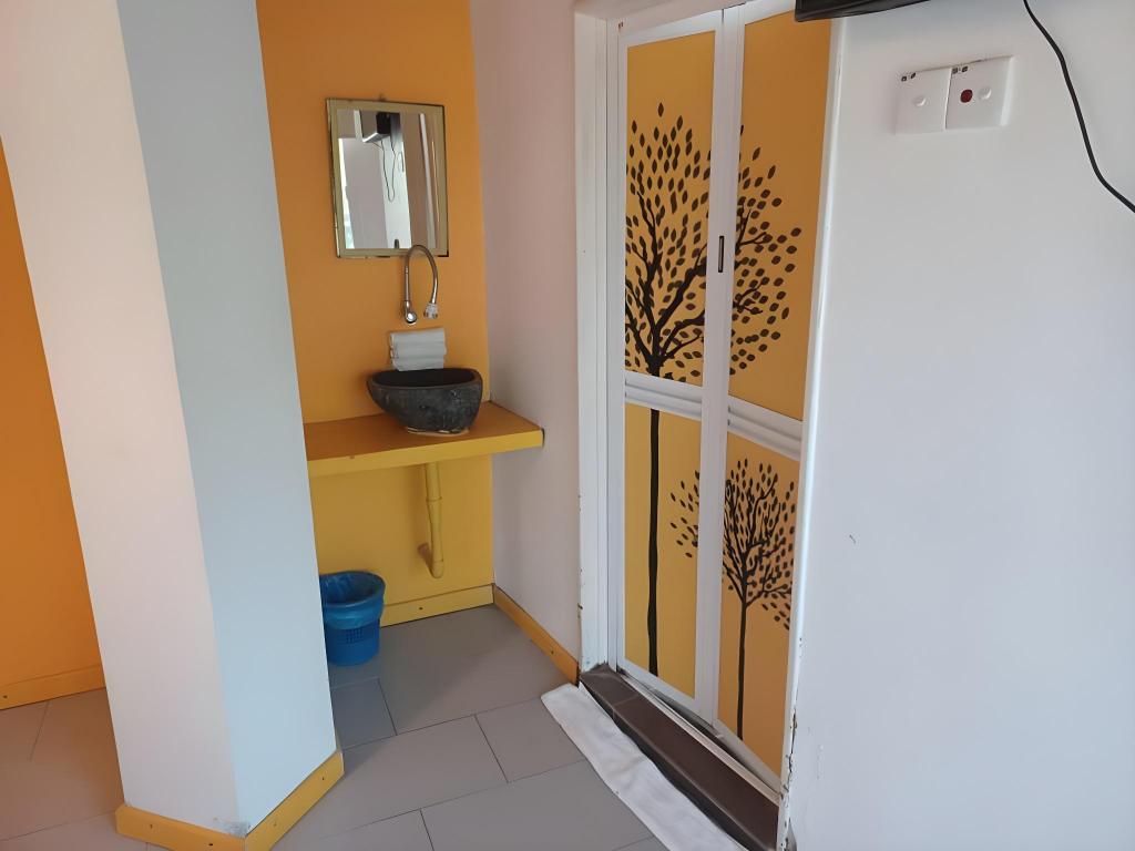 The Serai Cottage Transit Hotel 16/38