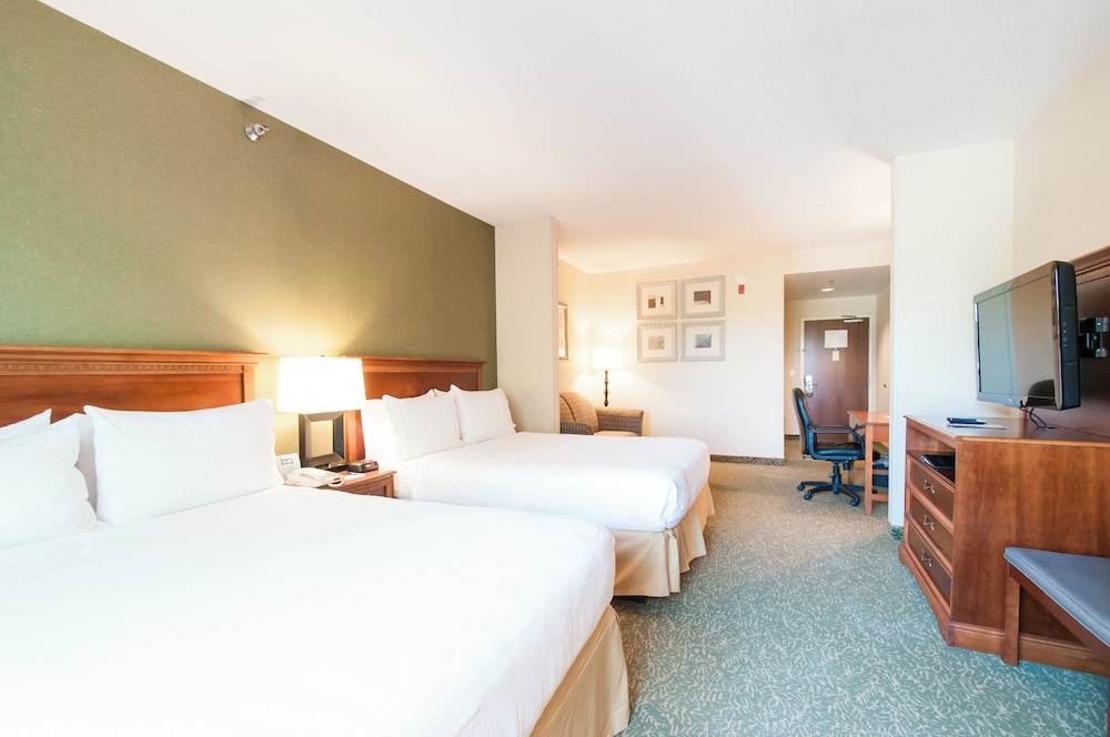 Holiday Inn Express & Suites Hagerstown 21/67