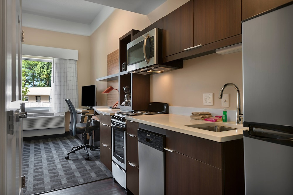 TownePlace Suites by Marriott Boone 29/39