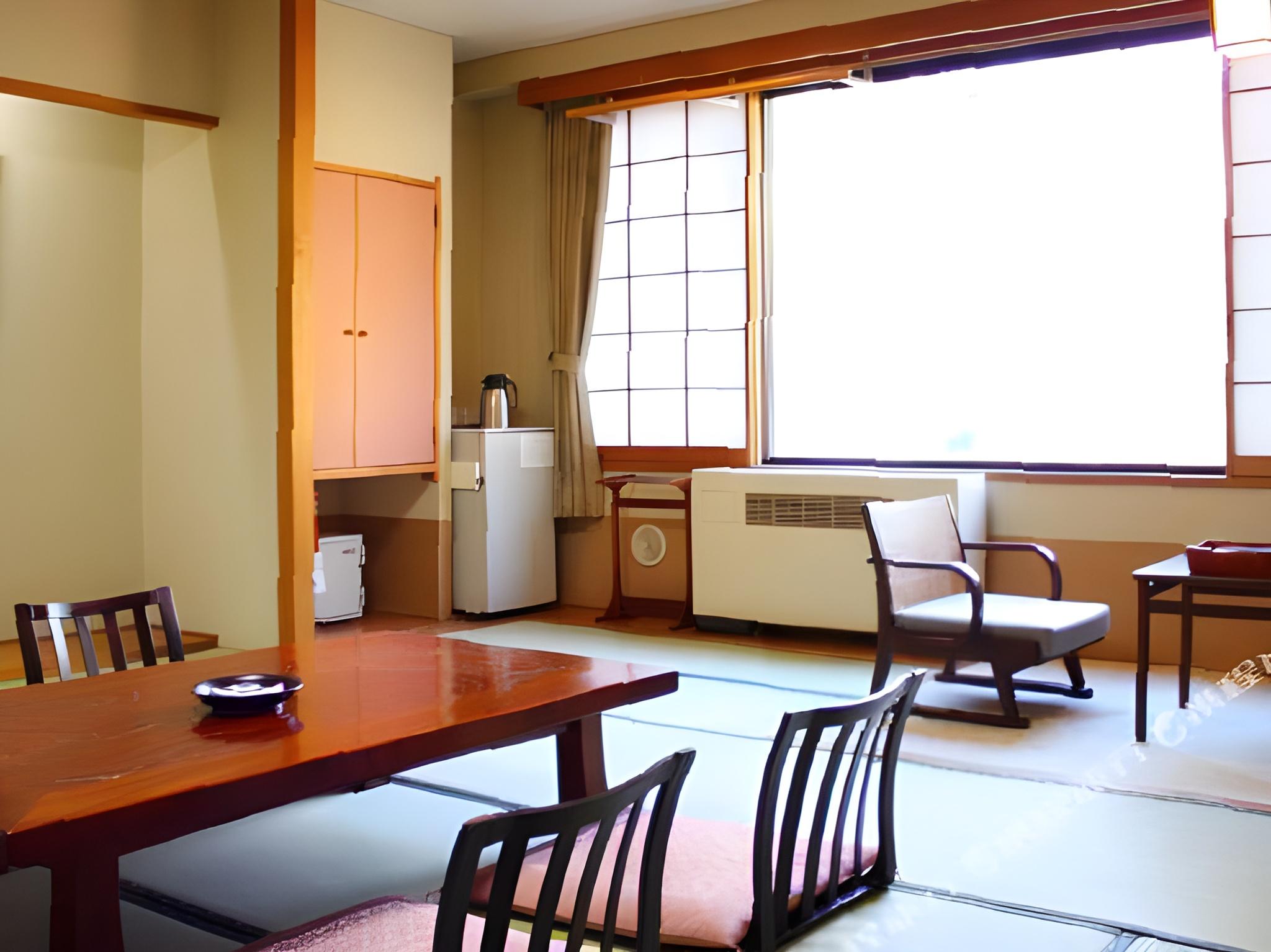 Sakaiya Mori No Hotel Wald Berg 8/9