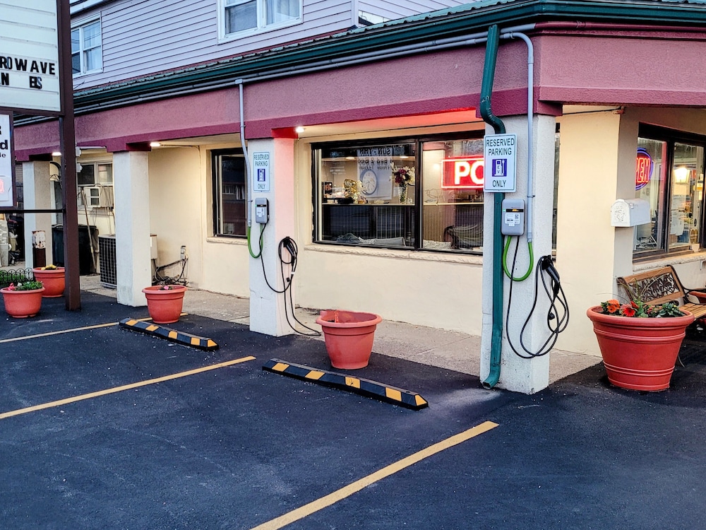 Budget Host Inn Niagara Falls 54/60