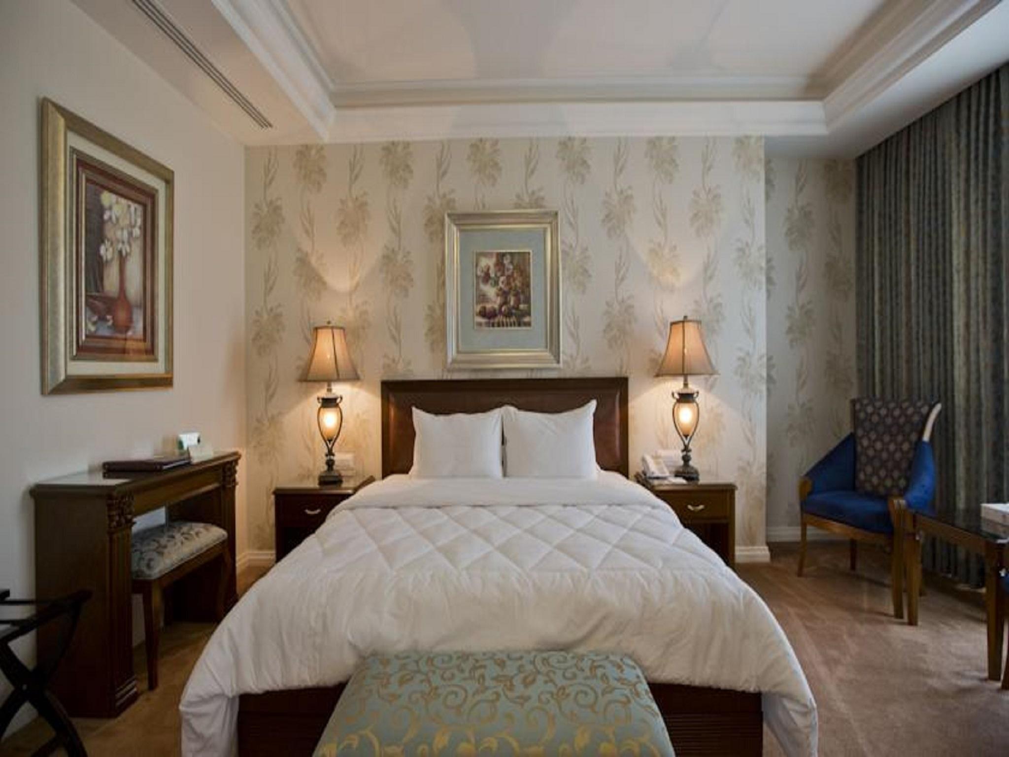 EXECUTIVE, SUITE, DOUBLE BED