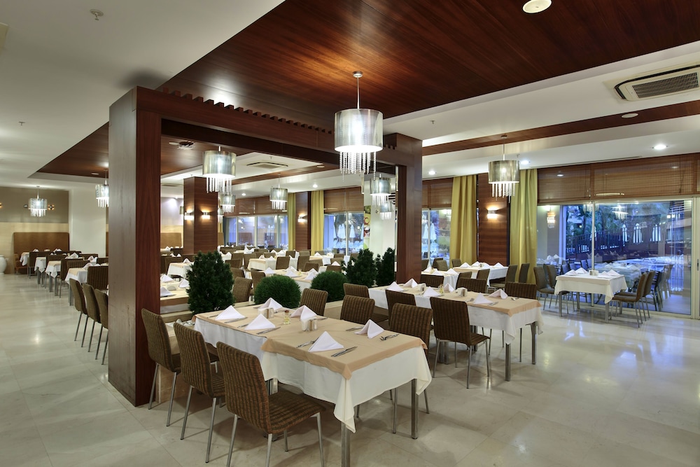Sunis Evren Beach Resort Hotel and Spa 57/66