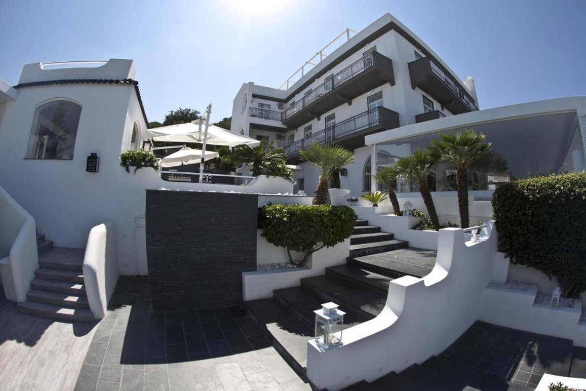 Hotel Club Cala Moresca Naples Bacoli 81/87
