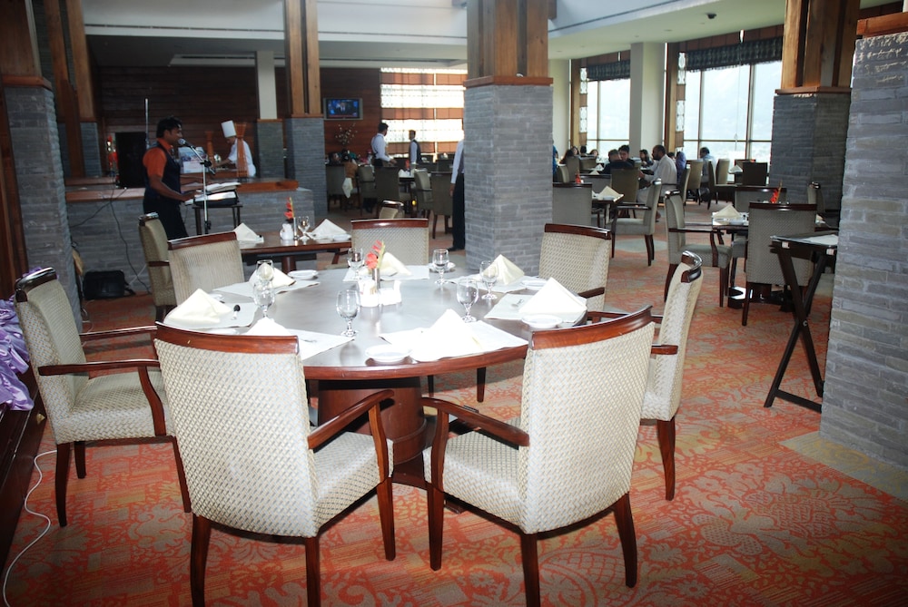 restaurant cafeteria