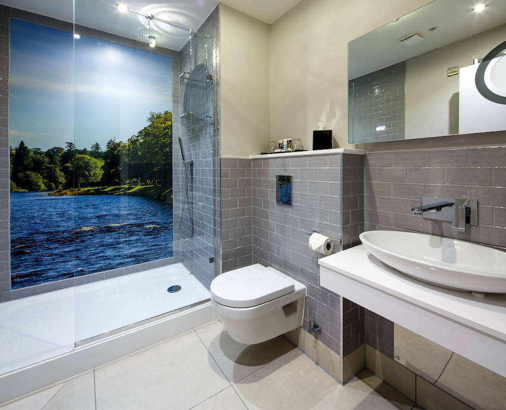 Mercure Inverness Hotel 57/59
