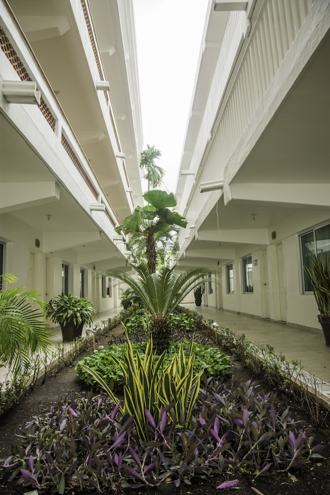 Hotel Casa Blanca 46/50
