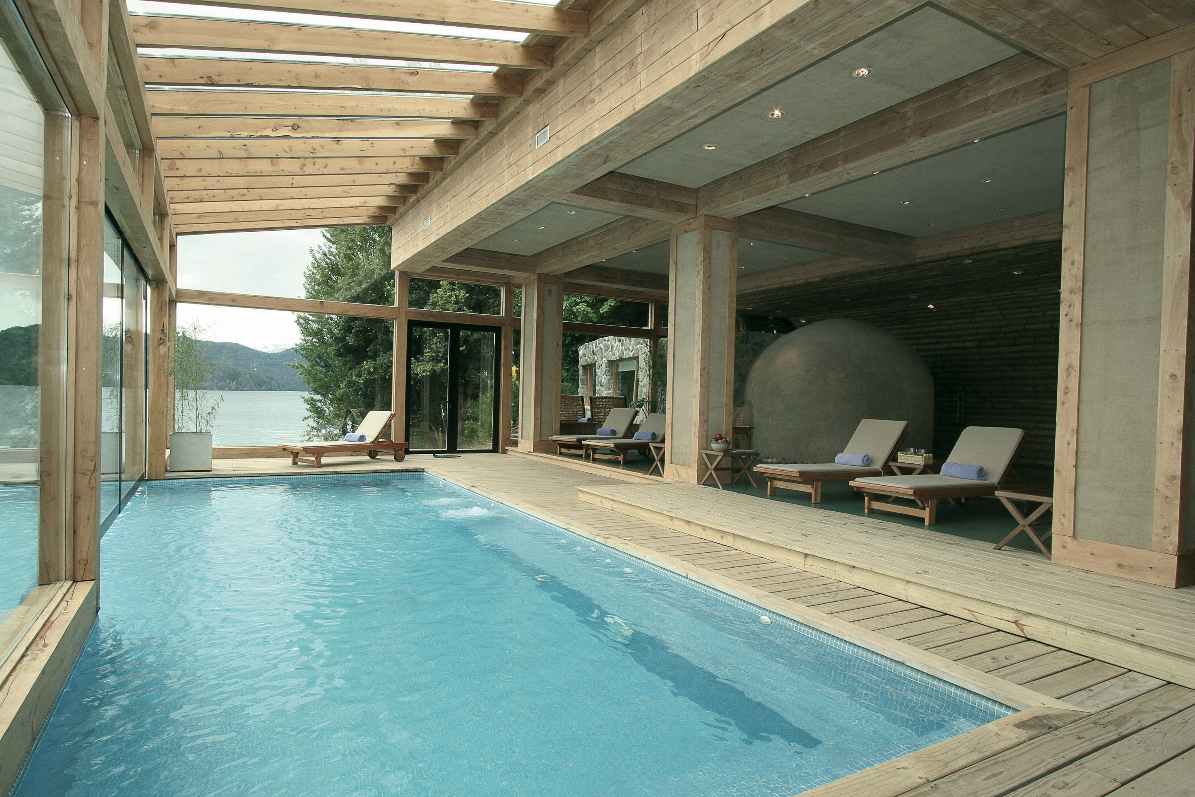Correntoso Lake And River Hotel 45/78