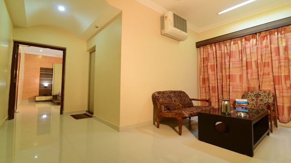 Hotel Ashlesh 29/39