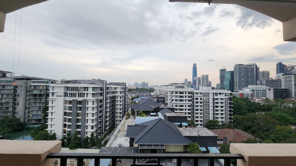 Holiday Place Kuala Lumpur 2/42