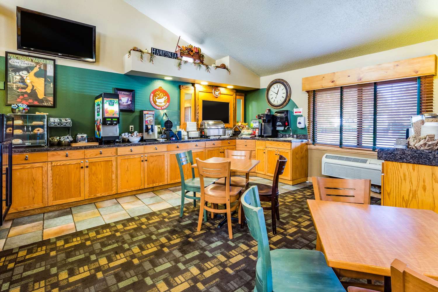 Americinn By Wyndham Hampton 6/10