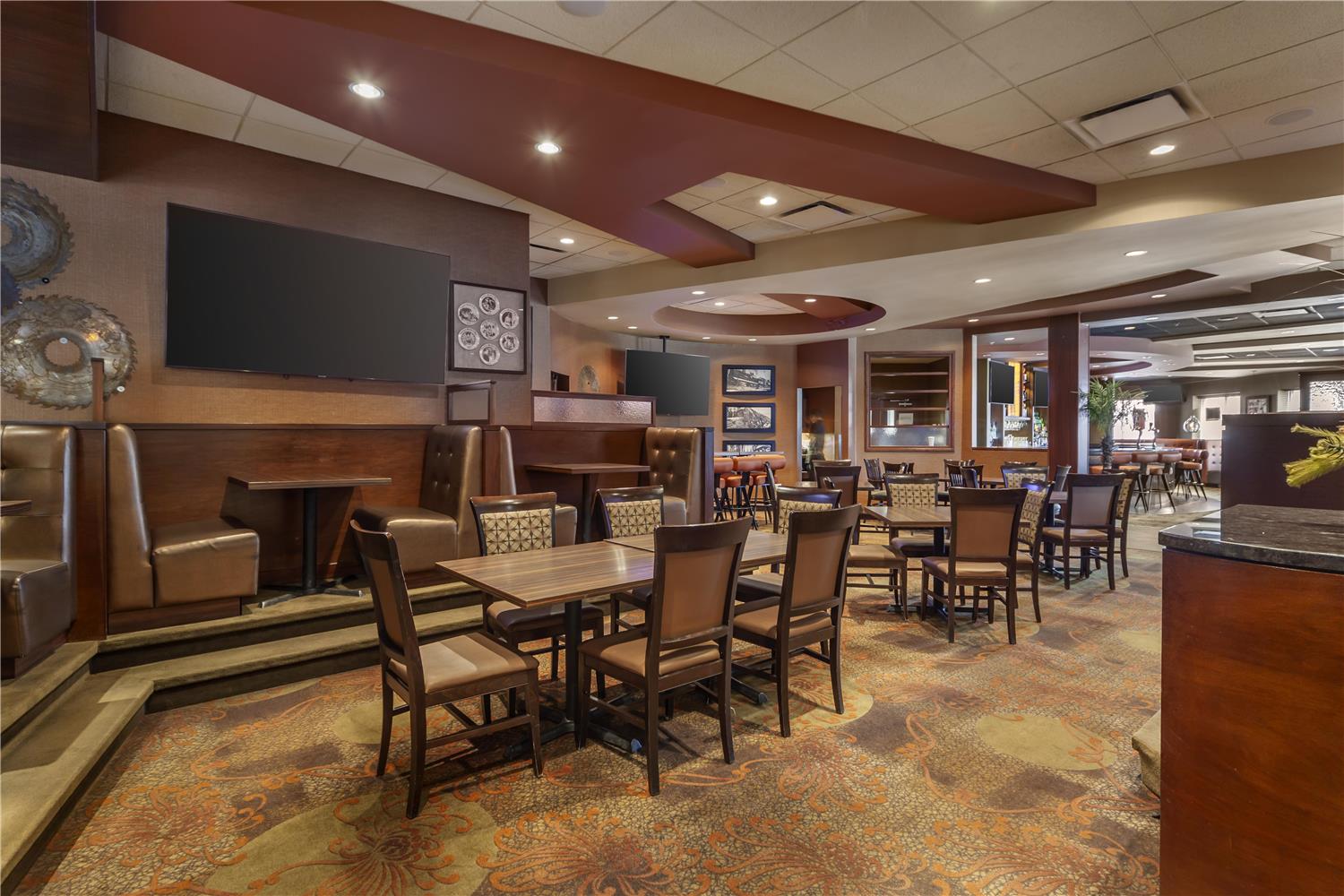 Best Western Cold Lake Inn 13/14