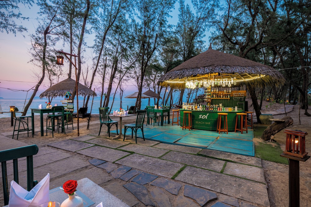 Sol An Bang Beach Resort & Spa 65/71