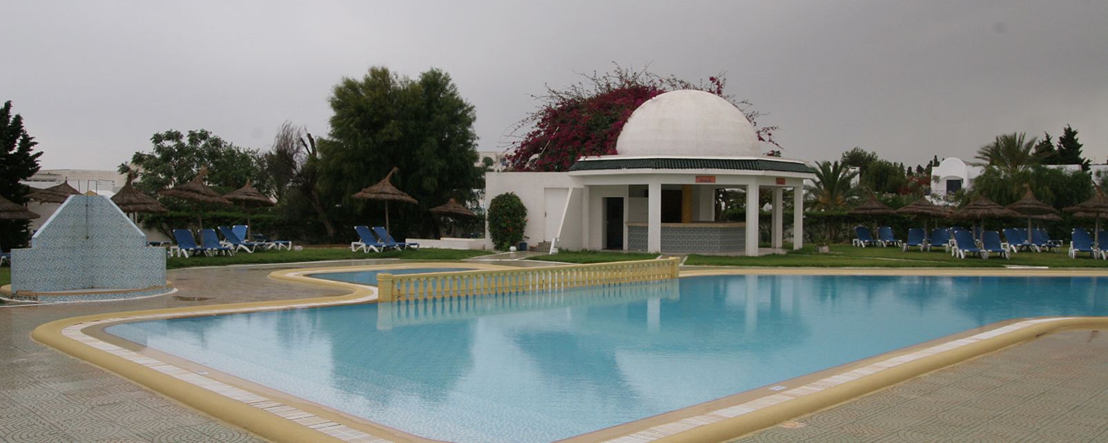 Le Zenith Hotel 37/42
