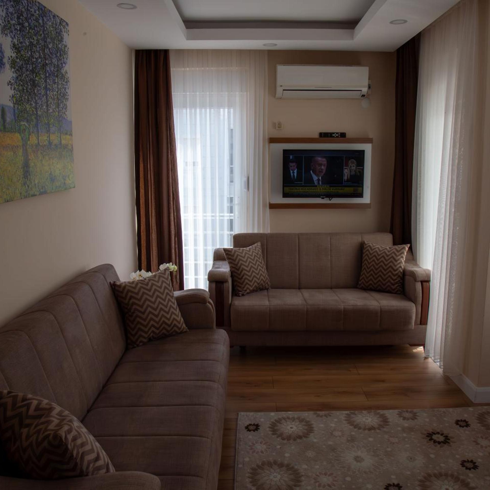 Ada Apart & Hotel 38/50