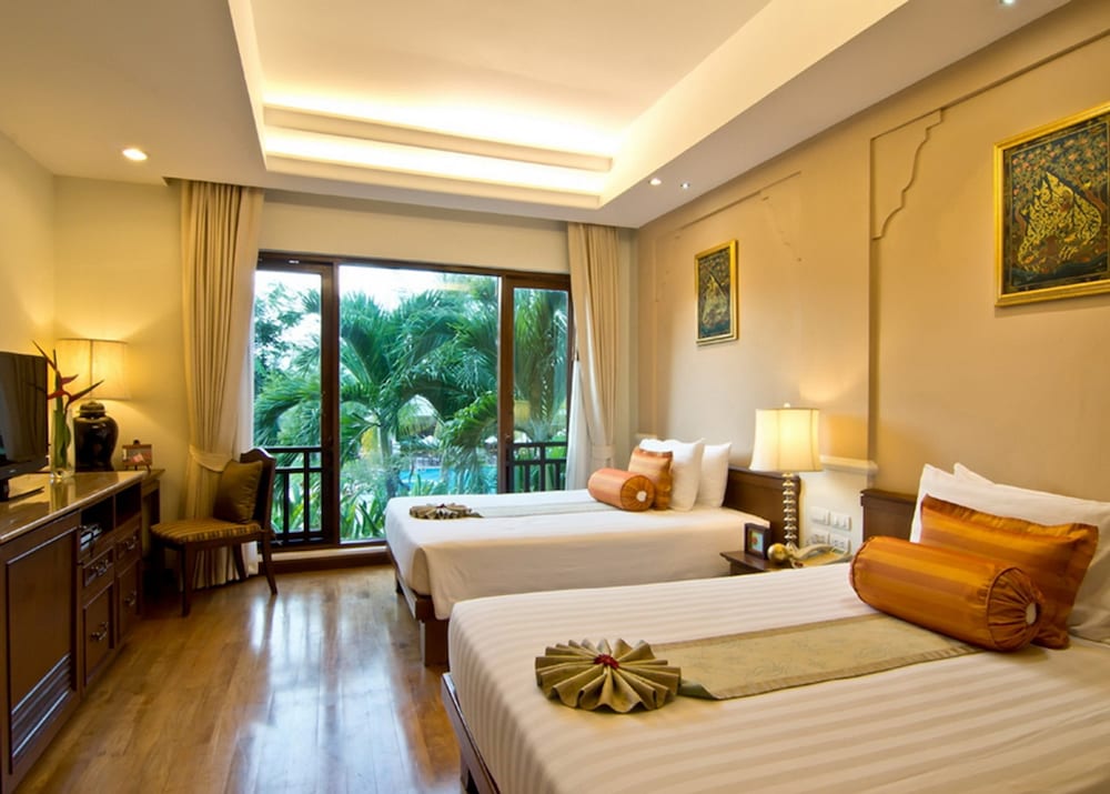 Ravindra Beach Resort and Spa 14/76