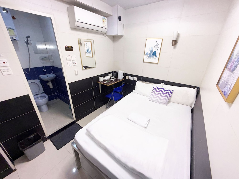 Apple Hostel 24/50