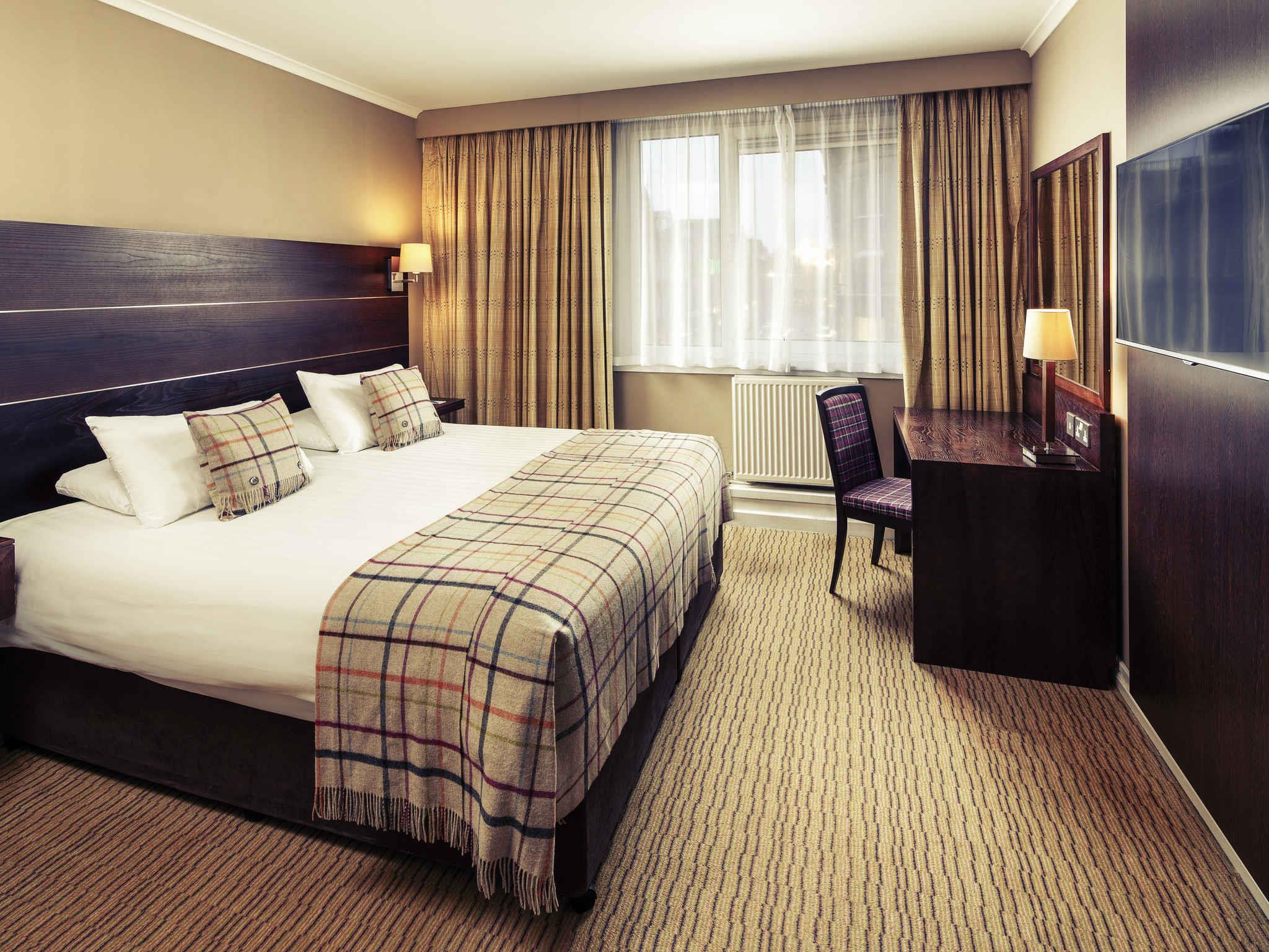 CLASSIC, DOUBLE BED, RIVERSIDE