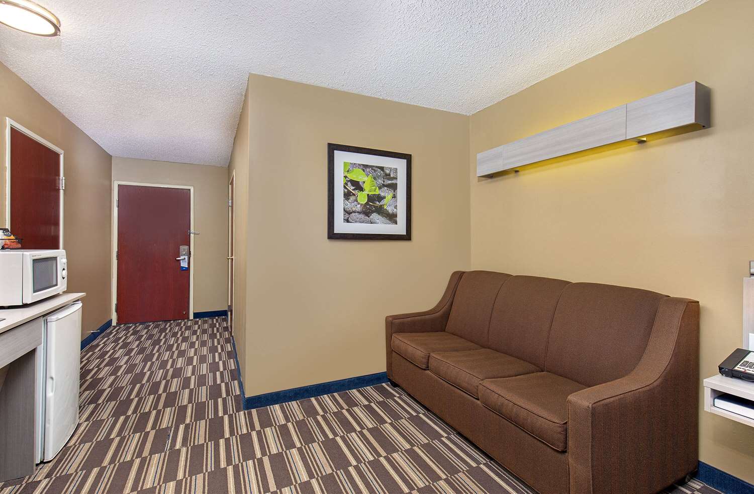 Microtel Inn Suites By Wyndham Dry Ridge 19/30