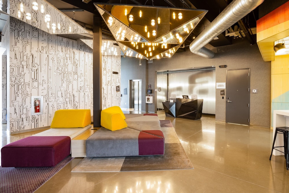 Aloft Austin Airport 31/47