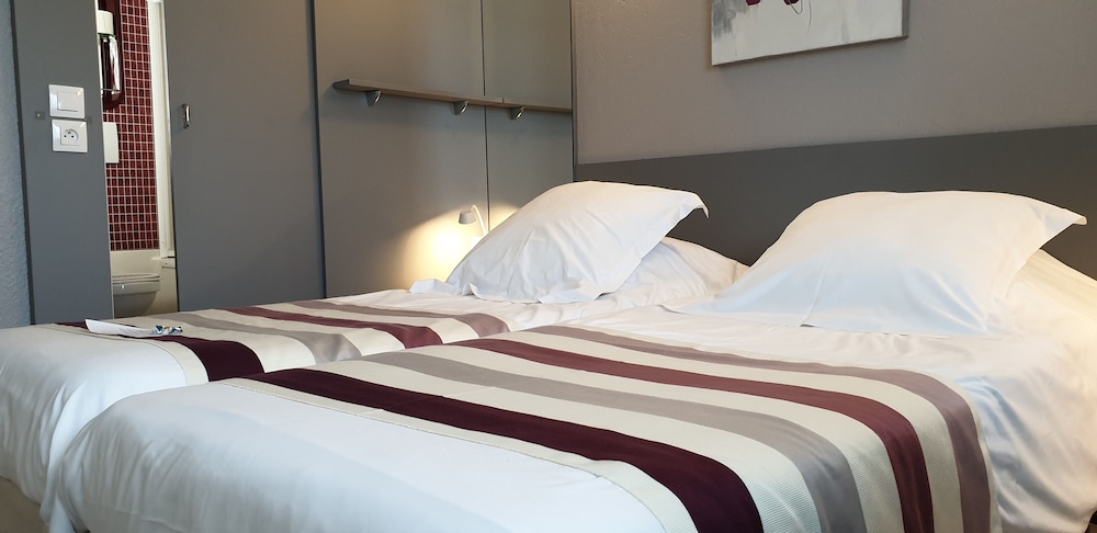 غرفة سوبيريور بسريرين منفصلين، The Originals City Hotel Eden Rouen Nord 4/8
