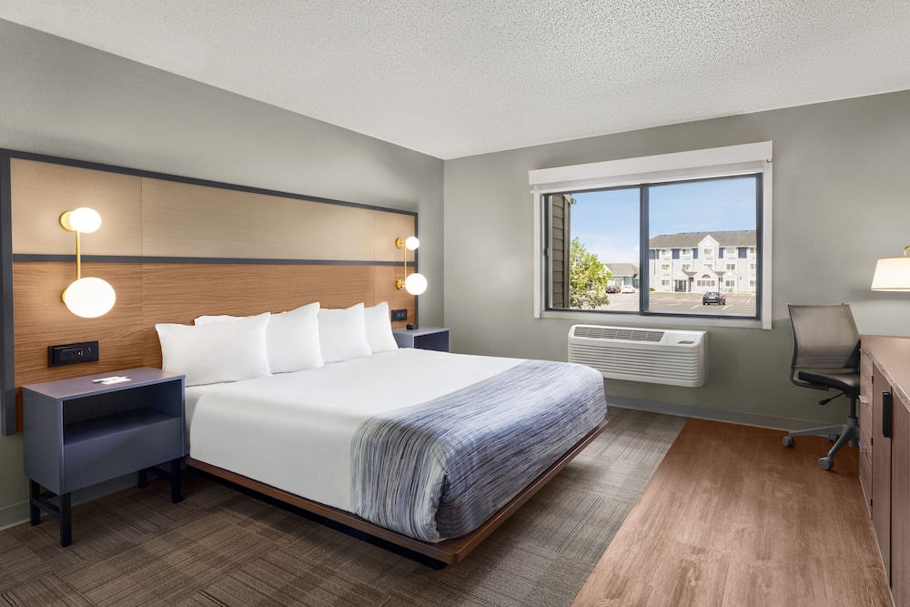 Room, King Bed