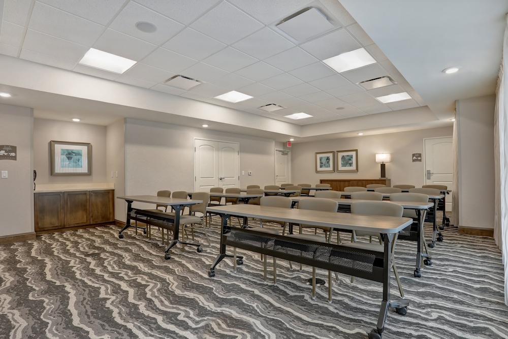 Staybridge Suites Overland Park - Kansas City S 31/69