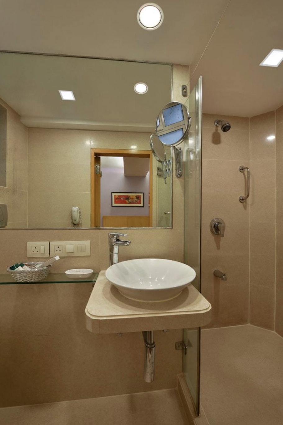 Hotel Heritage 53/54