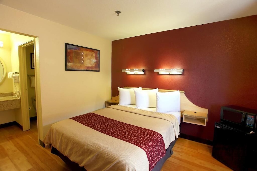 California Inn And Suites Rancho Cordova 10/37