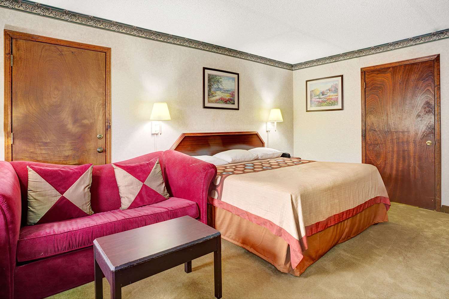 Griffin Inn & Suites 5/11