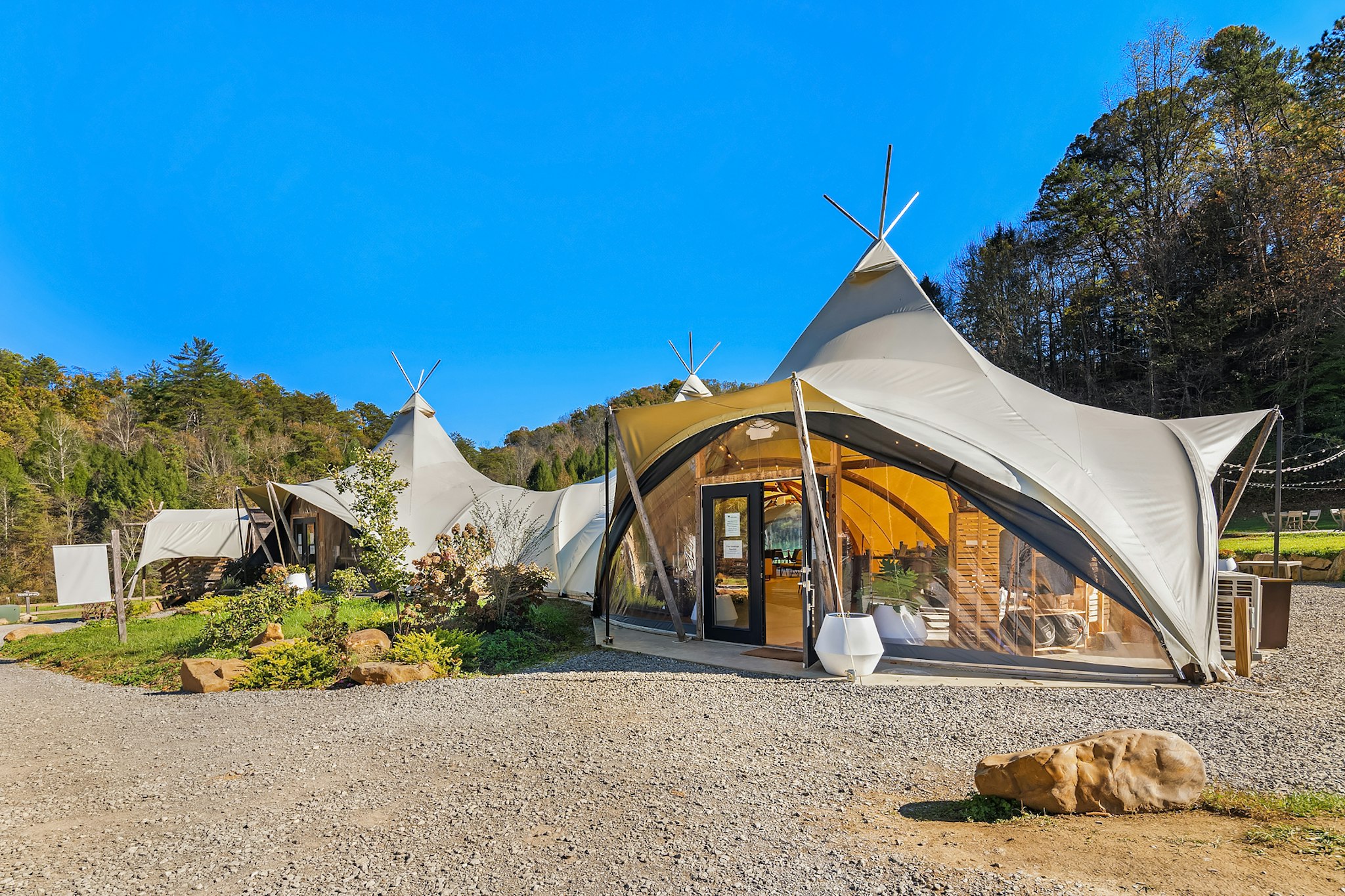Under Canvas Smoky Mountains 28/32
