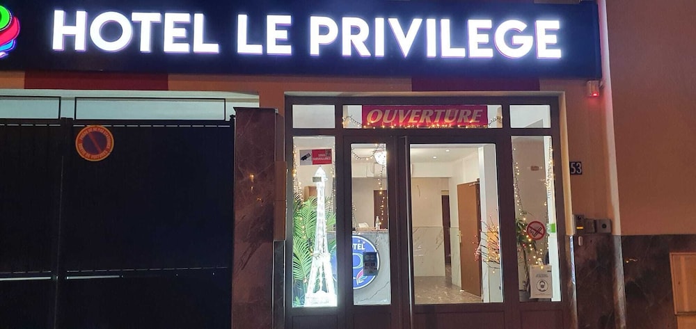 Hotel le Privilege 2/38