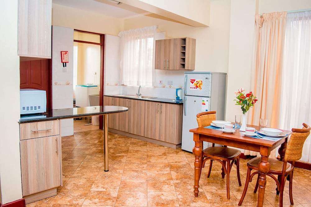 Vela Suites 24/33