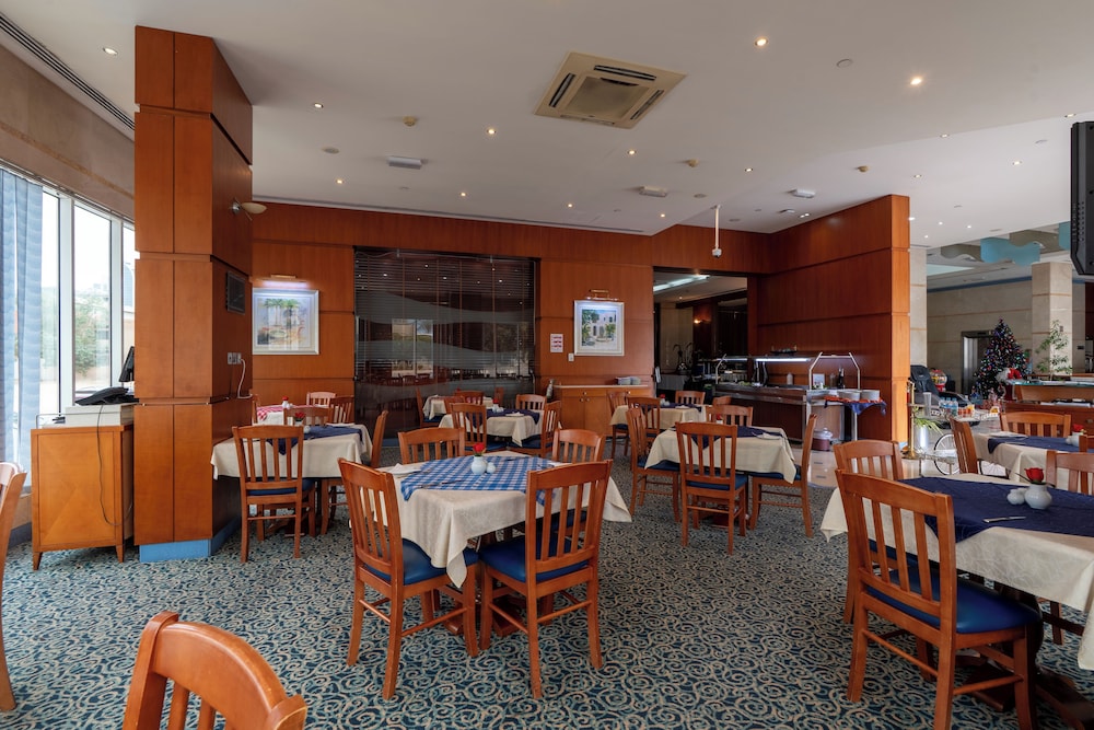 Lavender Hotel Sharjah 43/48