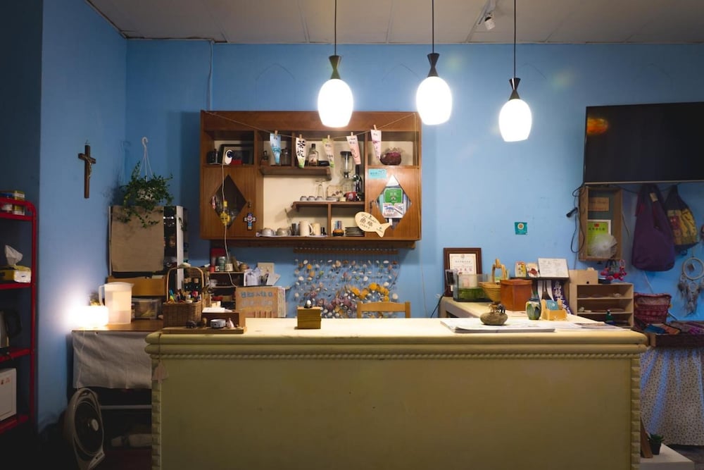 Fish Hostel 42/50