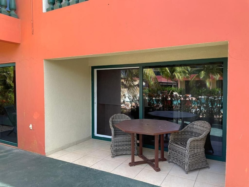 Del Rey Apartments 45/57