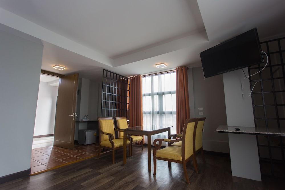 Iron Resort&Hotel 27/49