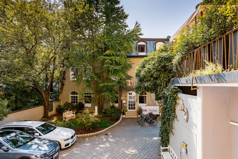 Mk Hotel Munchen Max-Weber-Platz 67/70