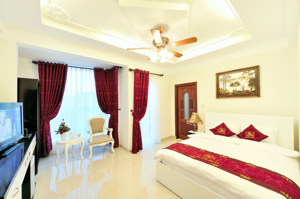 Phuoc Son Hotel 8/45
