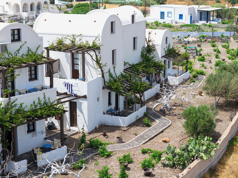 Anna Traditional Apartments 36/68