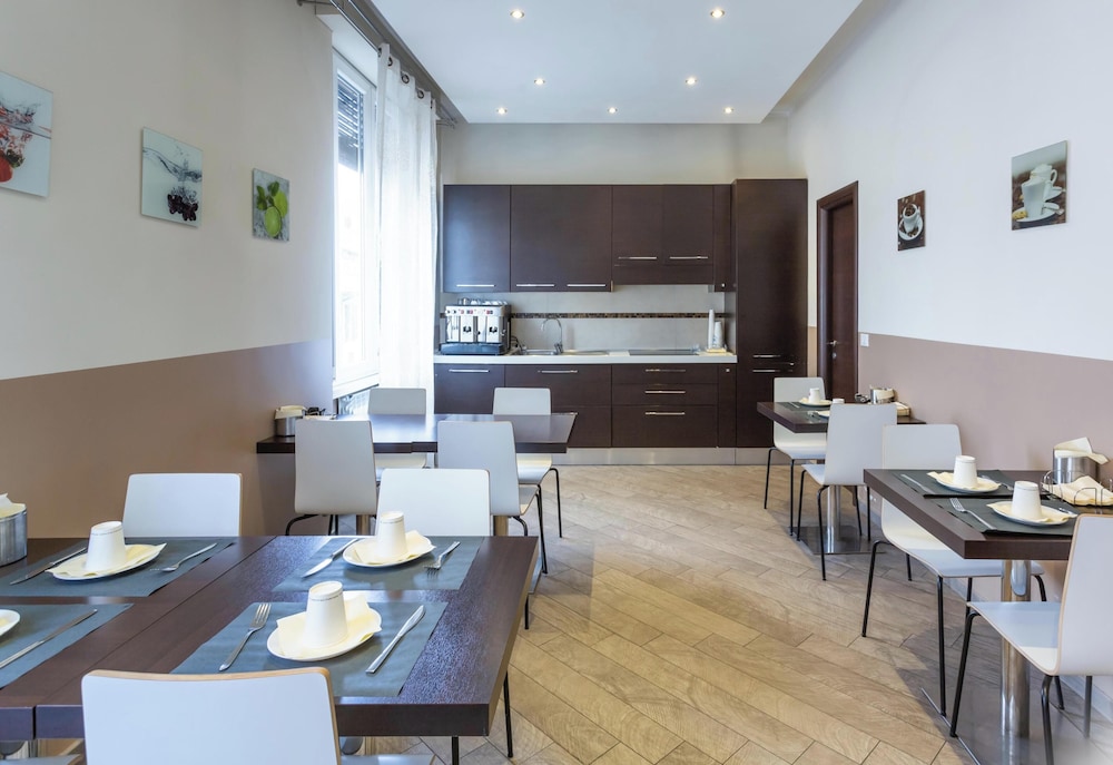 Hotiday Room Collection - Rome Barberini 27/49